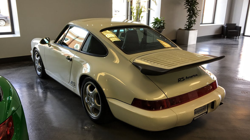 Illustration for article titled "Woa, a 964 RS America!"